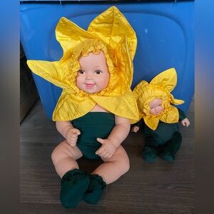 Anne Geddes Sunflower Baby Dolls with Yellow Petals